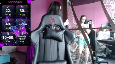 smile_cute_fox online show from 04.20.26