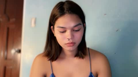 Snapshot of smile_sunshinex chatting on 11.14.25 call me sunshine online show from 11.14.25