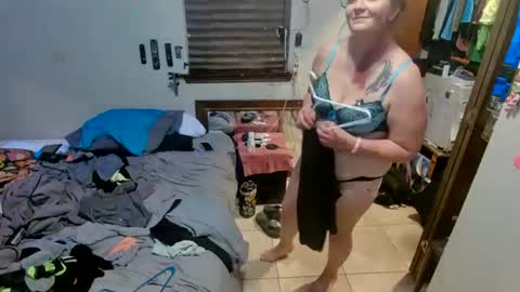 Smile Fa Me online show from 02.04.25