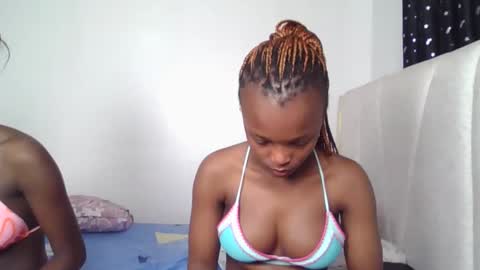 smiley luv1 online show from 01.12.26