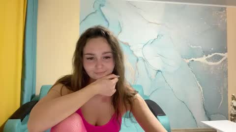 Snapshot of smiling_riddle chatting on 02.10.25 smiling_riddle online show from 02.10.25