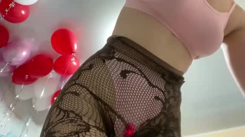 Snapshot of smiling_riddle chatting on 02.16.25 smiling_riddle online show from 02.16.25