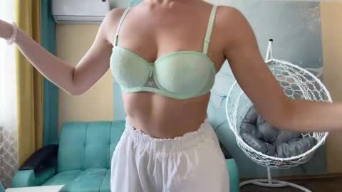 smiling_riddle online show from 03.19.26