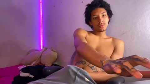 smith_kiki66 online show from 06.14.26