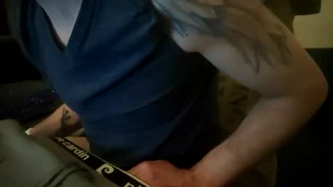 Smokeandwatching online show from 03.11.25