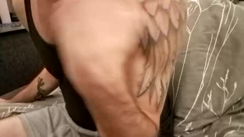 Smokeandwatching online show from 09.23.25