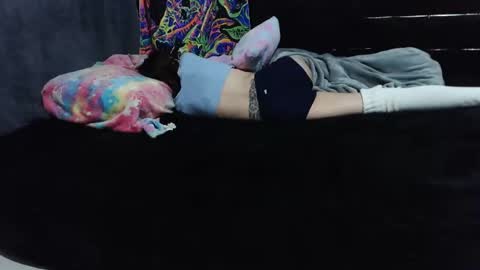 Snapshot of smokeingbitch420 chatting on 01.15.26 love bug online show from 01.15.26