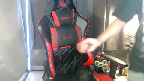 Amanda online show from 11.24.25