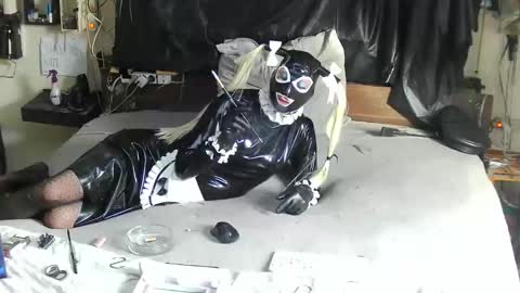 Snapshot of smokeslut365 chatting on 02.15.26 smokeslut365 online show from 02.15.26