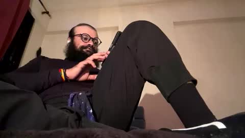 smokingorilla online show from 12.16.25