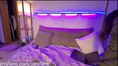 Carolina online show from 07.12.26