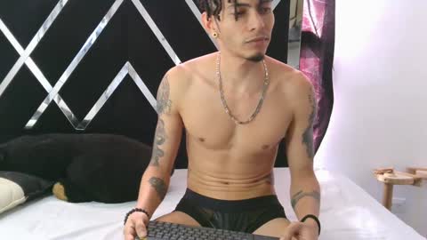 Snapshot of smooke_skinny chatting on 01.09.25 Daniel Aston online show from 01.09.25