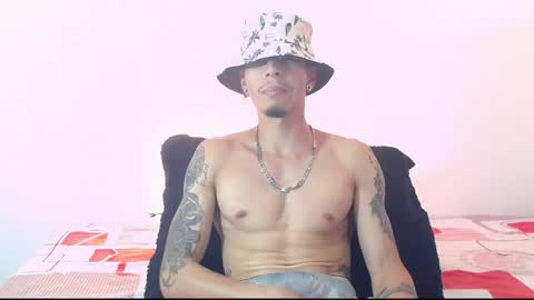 Snapshot of smooke_skinny chatting on 10.07.25 Daniel Aston online show from 10.07.25