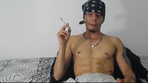 Snapshot of smooke_skinny chatting on 10.15.25 Daniel Aston online show from 10.15.25