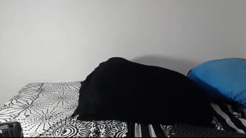 Snapshot of smooke_skinny chatting on 10.19.25 Daniel Aston online show from 10.19.25