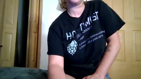 Snapshot of smoothmove1215 chatting on 09.22.25 smoothmove1215 online show from 09.22.25