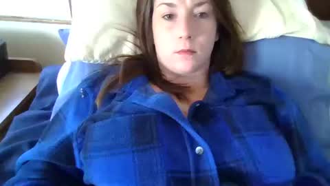 Snapshot of smoothmove1215 chatting on 10.22.25 smoothmove1215 online show from 10.22.25