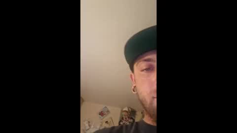 Snapshot of smyklops chatting on 02.27.26 smyklops online show from 02.27.26