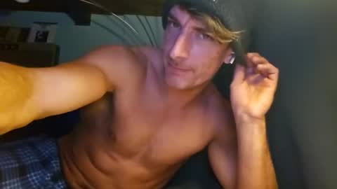 Snapshot of snackyyyy chatting on 01.19.26 Snackyyyy online show from 01.19.26