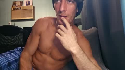 Snapshot of snackyyyy chatting on 03.01.26 Snackyyyy online show from 03.01.26