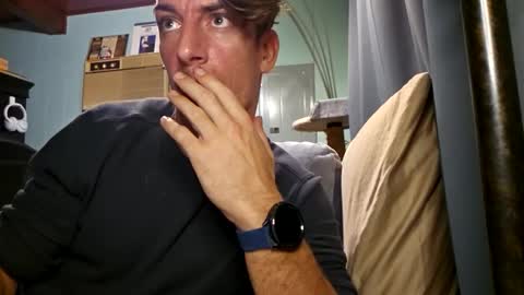 Snackyyyy online show from 04.22.26