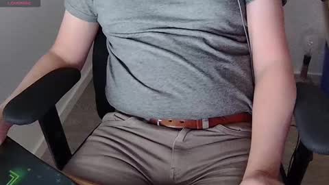 Sneakybill online show from 11.21.25