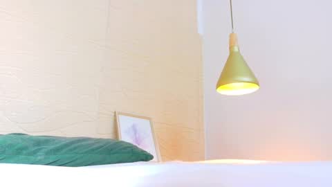 Hellen  online show from 02.19.25