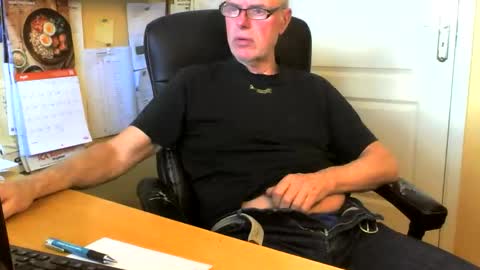 snickarn335731 online show from 04.08.26