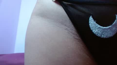 IG     OF red moonn online show from 01.14.25