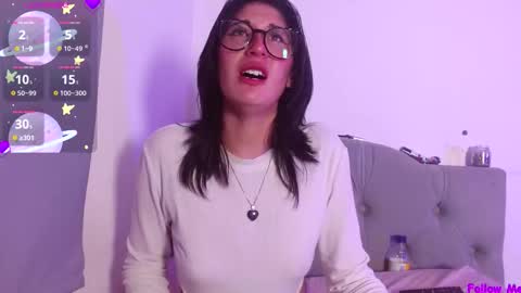 IG     OF red moonn online show from 10.17.25