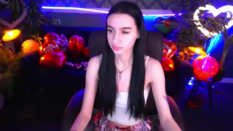 snow_whiteeex online show from 02.09.25