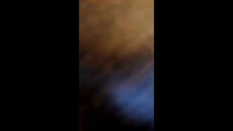 watchmecum online show from 12.04.25