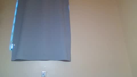 Snowie eyes online show from 11.06.25