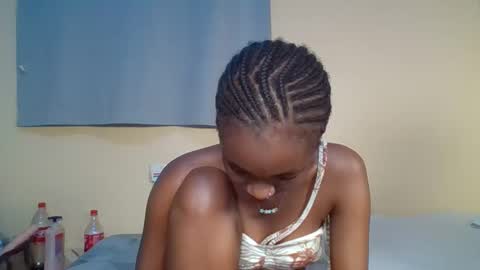 Snowie eyes online show from 01.31.26