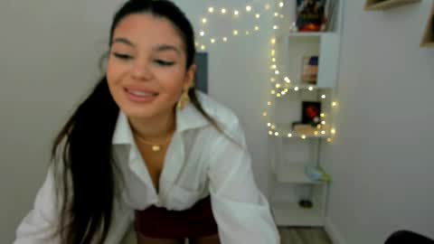 snowingwinter online show from 01.17.25