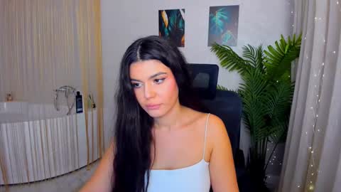 snowingwinter online show from 03.09.25