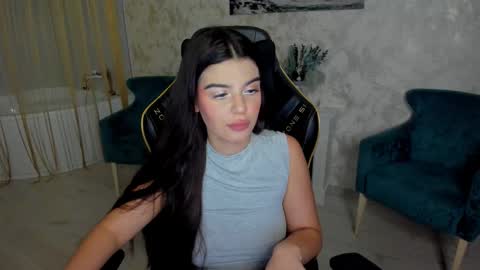 snowingwinter online show from 10.06.25