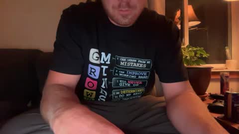 Snapshot of snowtrooper888 chatting on 07.27.26 snowtrooper888 online show from 07.27.26