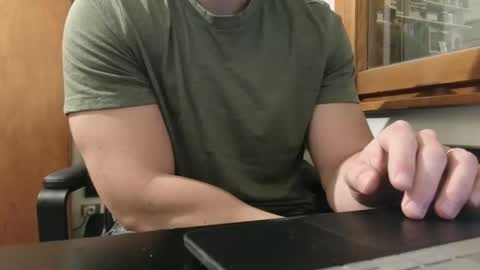 Snapshot of so_thick chatting on 01.20.25 luca - online show from 01.20.25