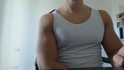 Snapshot of so_thick chatting on 02.01.26 luca - online show from 02.01.26