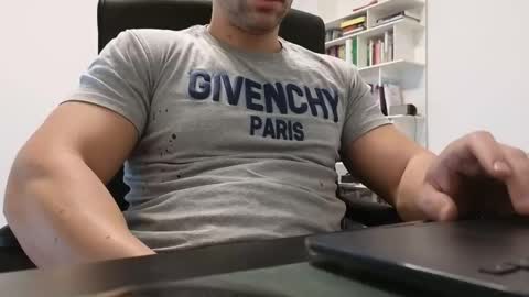 Snapshot of so_thick chatting on 02.06.26 luca - online show from 02.06.26