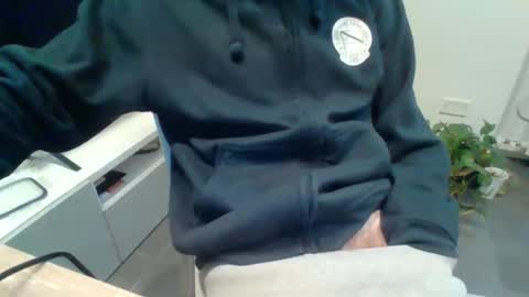 Snapshot of sobigfromitaly chatting on 04.10.26 sobigfromitaly online show from 04.10.26