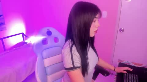 Snapshot of soffi_x chatting on 03.31.26 soffi_x online show from 03.31.26