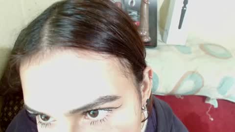 Snapshot of soffia_4 chatting on 05.18.26 soffia_4 online show from 05.18.26