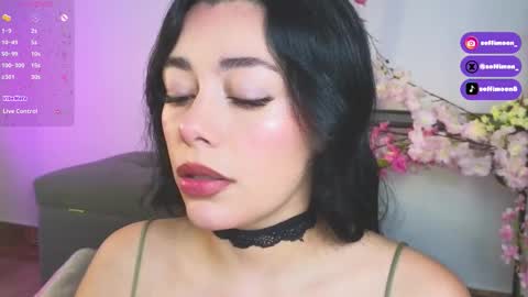 Snapshot of soffimoon_ chatting on 09.17.25 IG Soffimoon I THANK YOU FOR LEAVING YOUR FOLLOW online show from 09.17.25