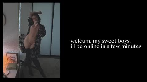 Julia    online show from 02.04.26