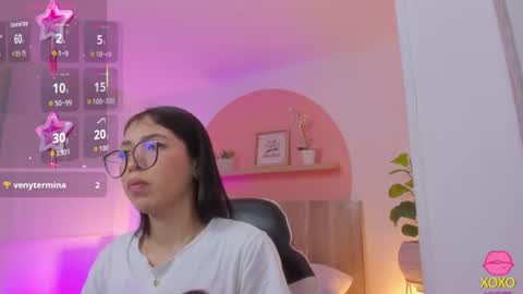 Snapshot of sofi_alix chatting on 06.24.26 S O F I online show from 06.24.26