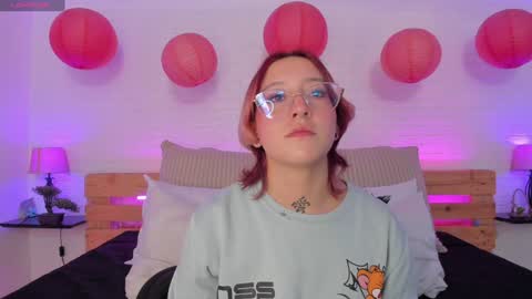 Sofia online show from 12.04.24