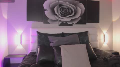 Sofia online show from 10.29.25