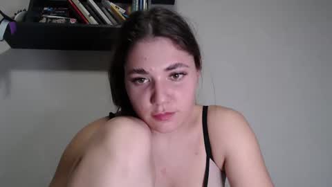 Snapshot of sofi_delightful chatting on 02.21.25 Sofi online show from 02.21.25
